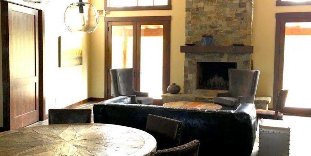 Wilderness Club Hotel Rexford Екстериор снимка